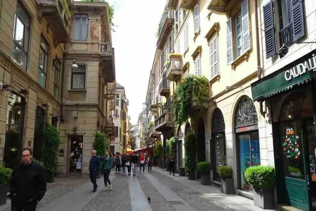 Center Of Milano - Brera The Art Of Living Apartment 0*, Milan Italy