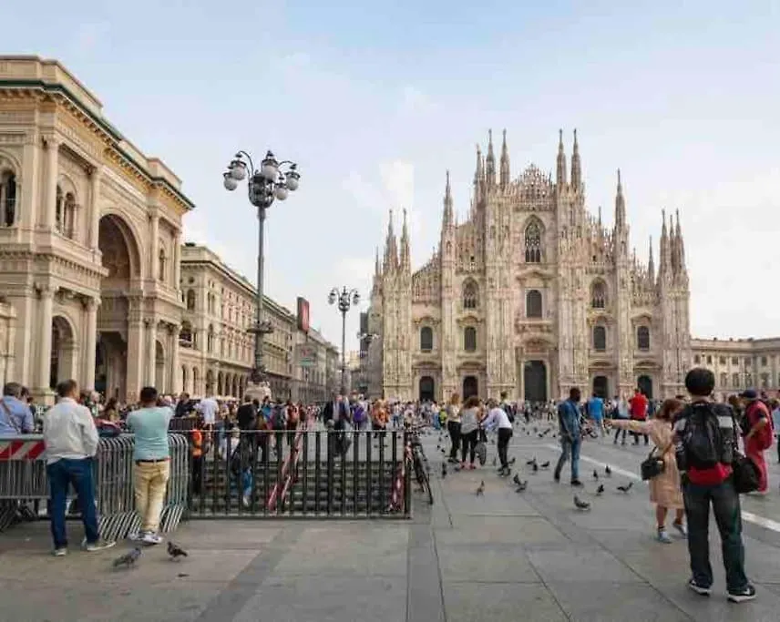 Center Of Milano - Brera The Art Of Living Apartment